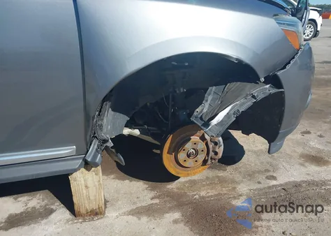 2015 Nissan Pathfinder Platinum из США, поврежденный, VIN 5N1AR2MMXFC716961